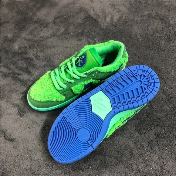 NEW Nike SB Dunk Low Grateful Dead Bears Green Men’s 5 &amp; Women’s 6.5