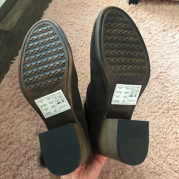 NEW NWT Bearpaw Madeline Suede/Fur Boots 9,10