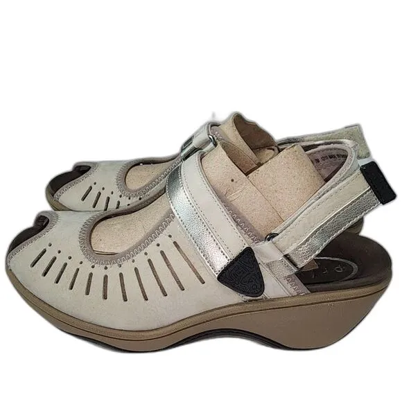 NEW Privo Clarks Durian Stone Color Wedge Sandals Size 7M