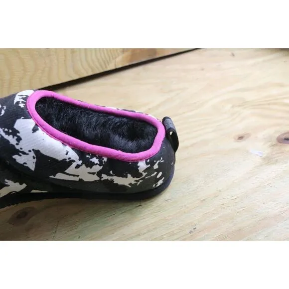 New Sorel Flats Size 7 Womens Slippers Go Bodega Run Black Gray White Fur Lined