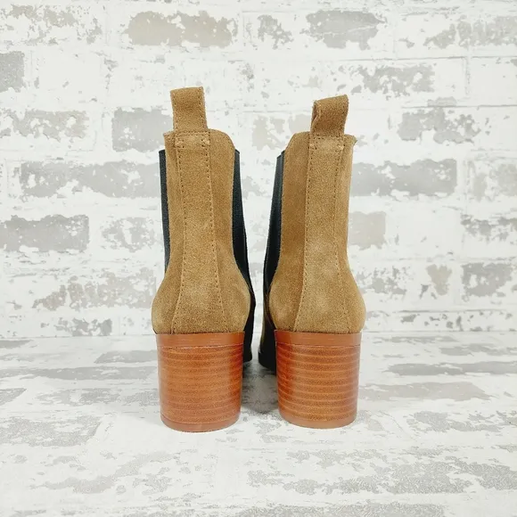 NEW Steve Madden Rhiannon Chelsea Tan Suede Block Heel Ankle Boots D614