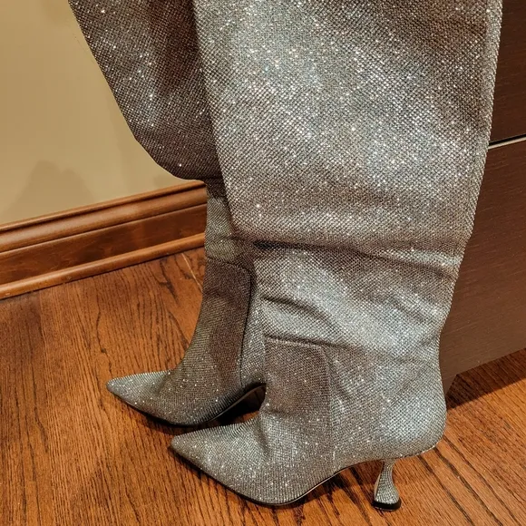 NEW STUART WEITZMAN  crystal SILVER  Boots