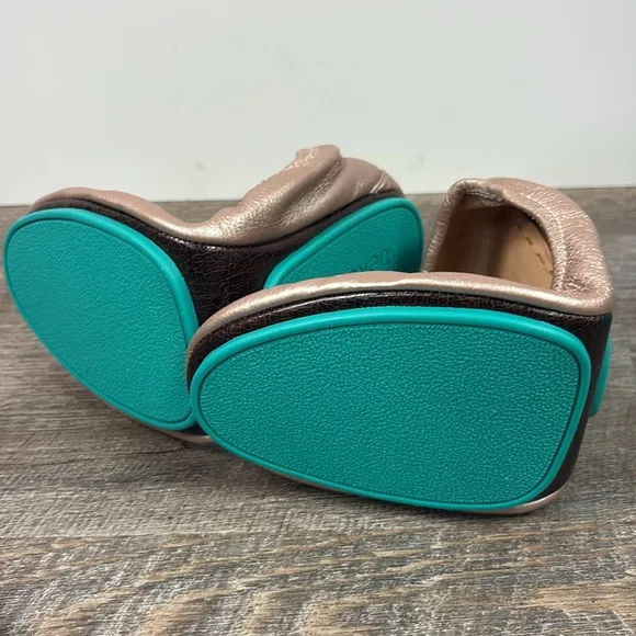 NEW Tieks NAUGHTY Metallic Bronze Flats Size 9