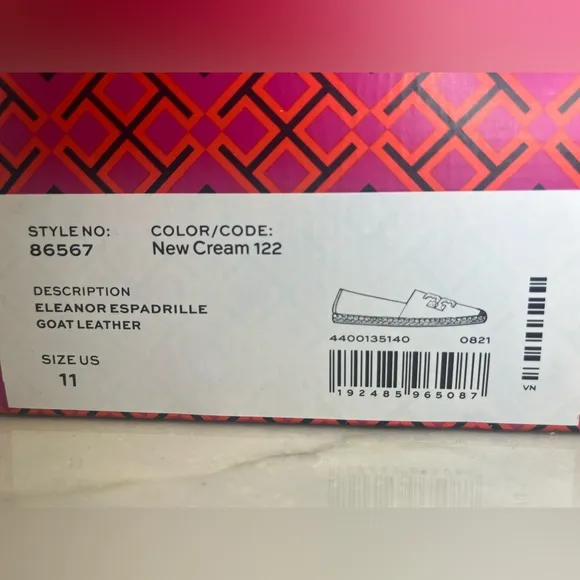 NEW Tory Burch Espadrille, soft cream leather, 1/2” jute &amp; rubber sole,  size 11