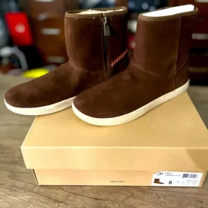 NEW Ugg Zip Up Mid-calf Boots