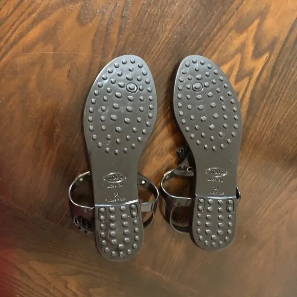 NEW⭐️TOD’S Jelly Black Tassel Thong‎ Sandals 7.5/38 RubberStamp Logo T summer