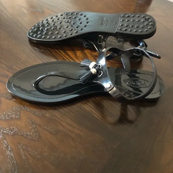 NEW⭐️TOD’S Jelly Black Tassel Thong‎ Sandals 7.5/38 RubberStamp Logo T summer