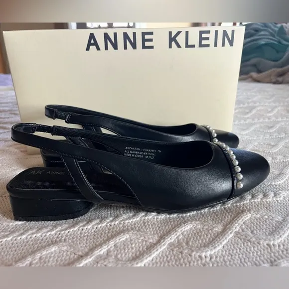 NIB Anne Klein Charma Style Flex Black Flats with Pearl Decor Women’s Size 7