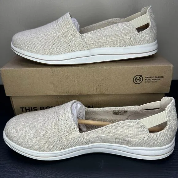 NIB Clarks womans breeze step natural interest slip on loafers size 8M