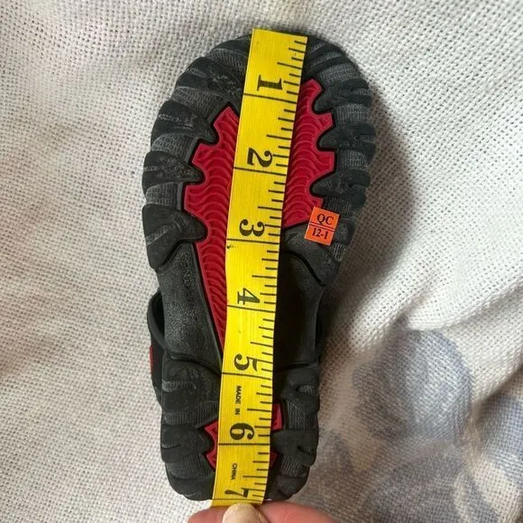 NIB Little Boys Size 9C Nike Little Santiam 4 (TD) Sandals