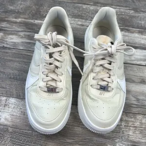 Nike  AF1 Sneakers Cream &amp; White DJ9946-200, Women Size 7.5