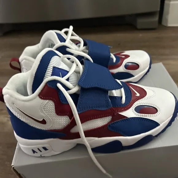Nike Air Barrage Mid