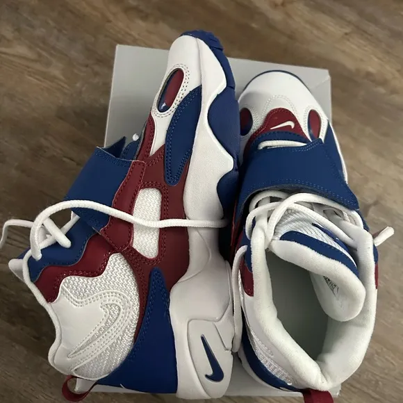 Nike Air Barrage Mid