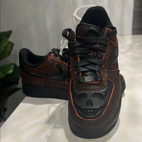 Nike Air Force 1 low cut red leather 4.5 Us 23.5 cm