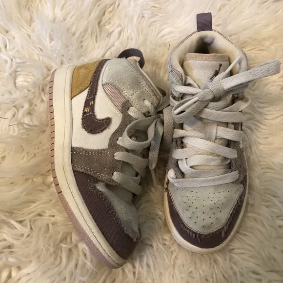 Nike Air Jordan 1 Mid SE Craft DZ4468 102 Inside Out/Taupe PS Kids Size 11.5C