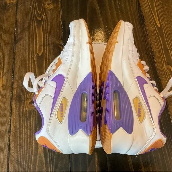 Nike Air Kids White and Purple Sneakers Pre Loved
