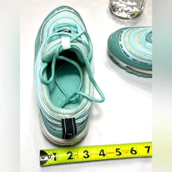 Nike Air Max 97 GS Have A Nike Day Tropical Twist Teal 923288-300 Size 6.5?