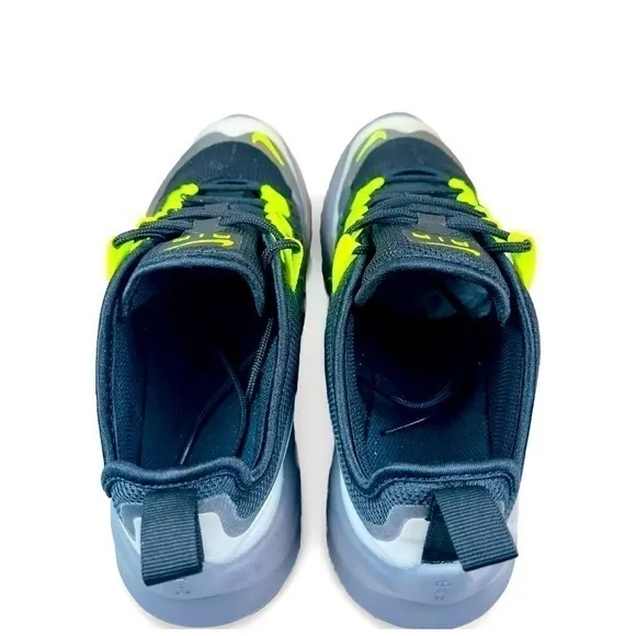 Nike Air Max Axis GS Boys Sz‎ 6Y Athletic Shoes gray black lime green