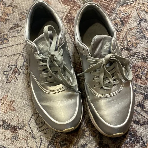Nike air max thea Metallic Silver Sneakers
