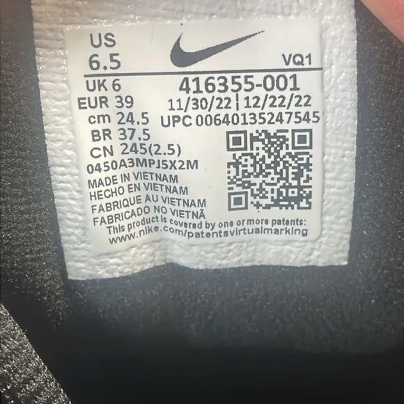 Nike Air Monarch IV (4E) Triple Black Men’s Sz 6.5 Extra-Wide Comfort Sneakers