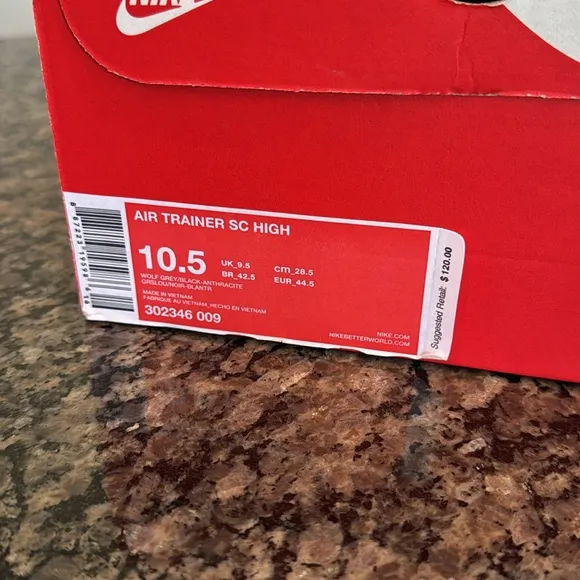 Nike air trainer SC High wolf Gray and Black Sneakers EUC 10.5