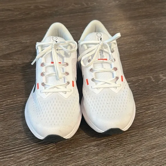 Nike Air Winflo 10 White/Black-LT Crimson