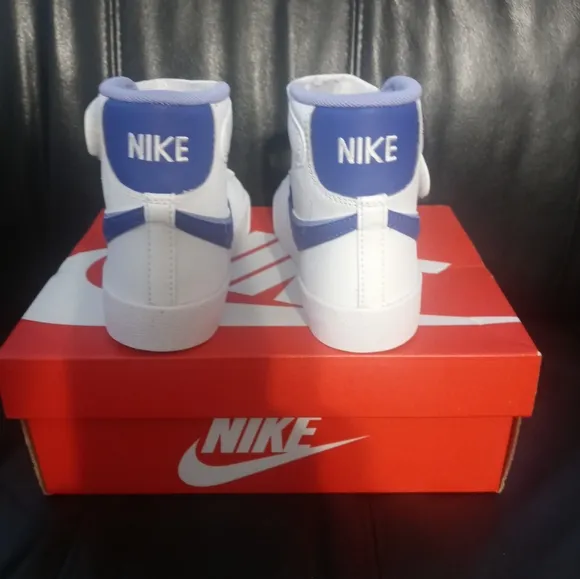 Nike blazer