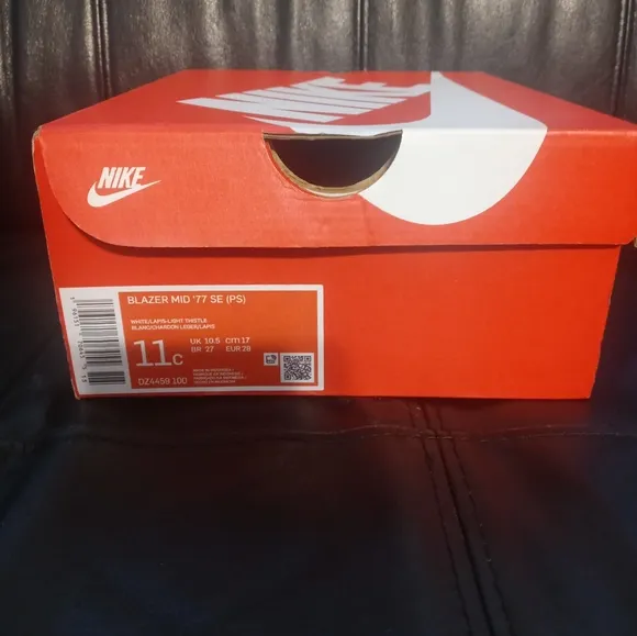 Nike blazer