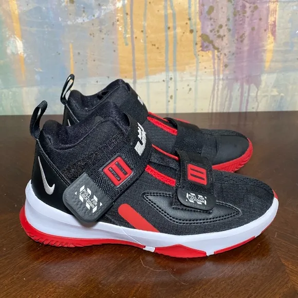 Nike Boys LeBron Soldier XIII Black Red White AR7586-003 size 1Y