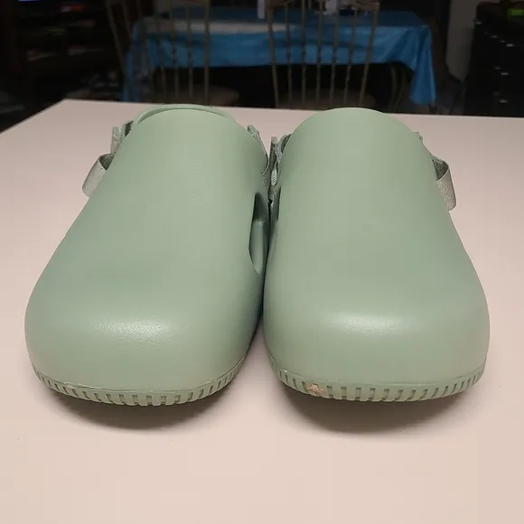 Nike Calm Mule athletic clog slide sandals size 13