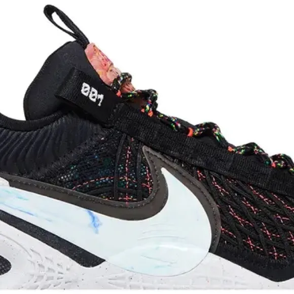Nike Cosmic Unity TB 'Black White'