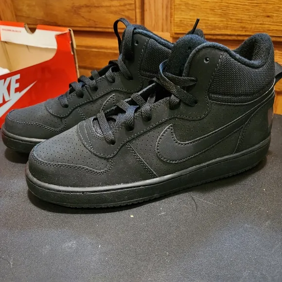 Nike Court Borough Mid GS Sneakers