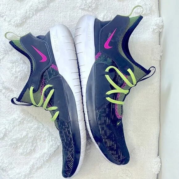 Nike Flex Contact 3 Sneakers size 14