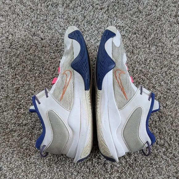 Nike Giannis Immortality 2 Kids White and Pink Sneakers