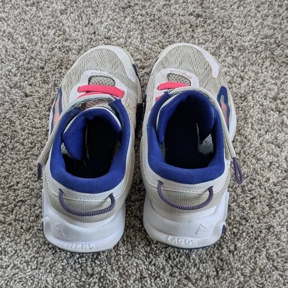 Nike Giannis Immortality 2 Kids White and Pink Sneakers