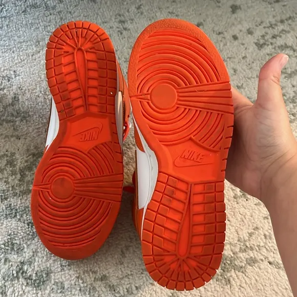 Nike Jordan 1’s Orange — Barely worn