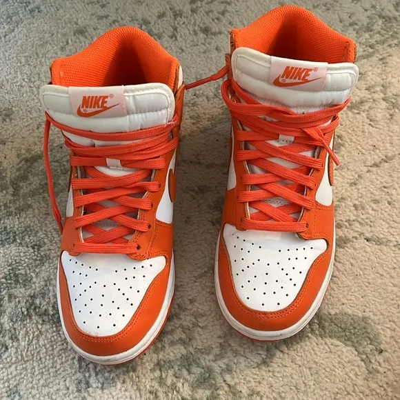 Nike Jordan 1’s Orange — Barely worn