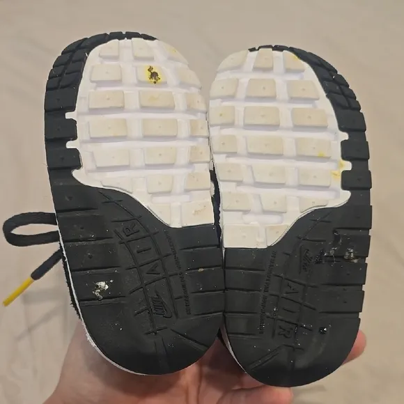 Nike Kids Black and Yellow Sneakers