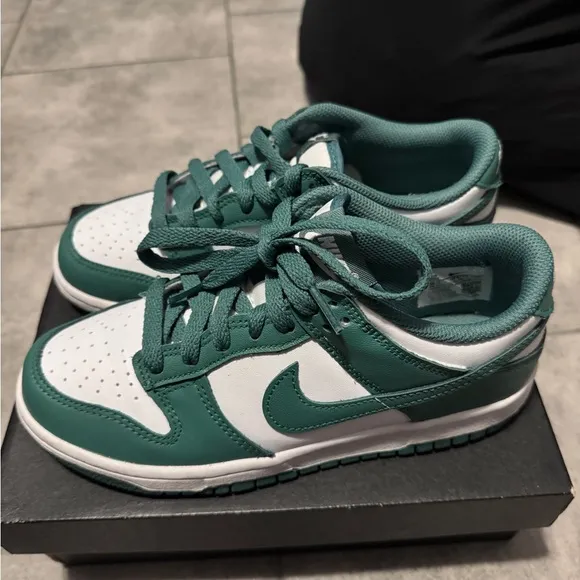Nike Kids' Green and White Sneakers