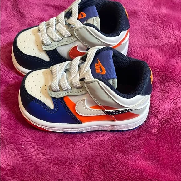 Nike Kids' Navy and Orange Sneakers