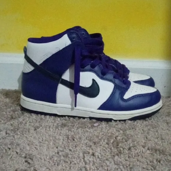 Nike Kids Purple and White Sneakers