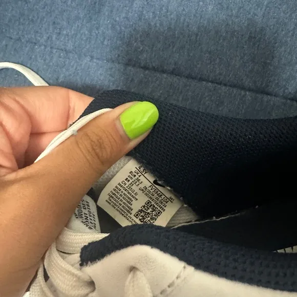 Nike Kids' Sneakers 4.5