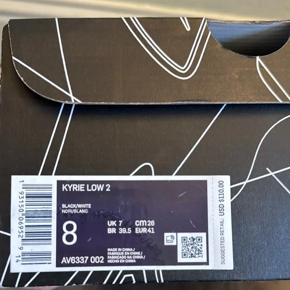 Nike Kyrie Low 2 Black Sneakers