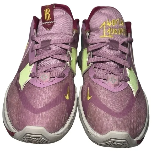 Nike Men’s Size 8.5 Orchid Kyrie Low 5 1 World 1 People Sneakers DJ6012-500