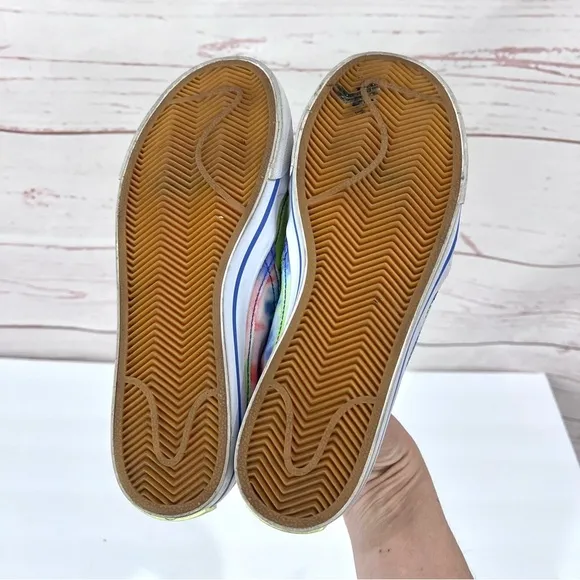 Nike Nike Court Legacy Print Boho Neon Tie Dye Slip On Loafer Chelsea Sneakers