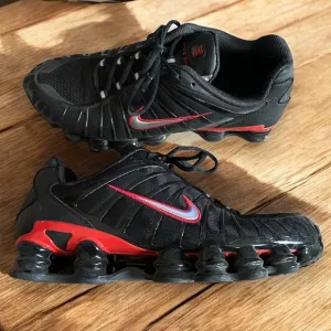 Nike shock TL Black and Red Sneakers