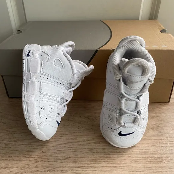 Nike Toddler Air Uptempo White/Midnight Blue Sneakers- SZ 6 C