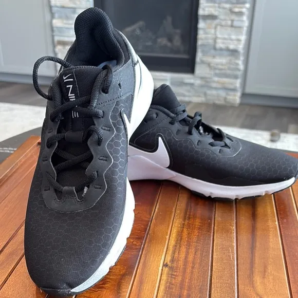 Nike Training Legend Essentials 2 Black Sneakers with Hexagon Design