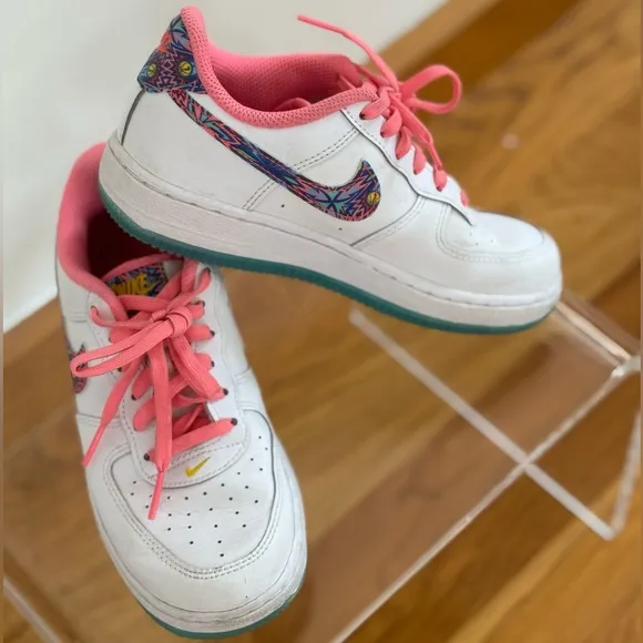 Nike White Airforce 1 Sneakers with Pink Accents