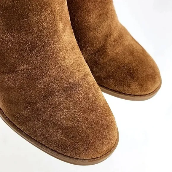Nine West Hoffleno Tan Suede Pull On Ankle Boots Round Toe Stacked Heel Sz 8.5M